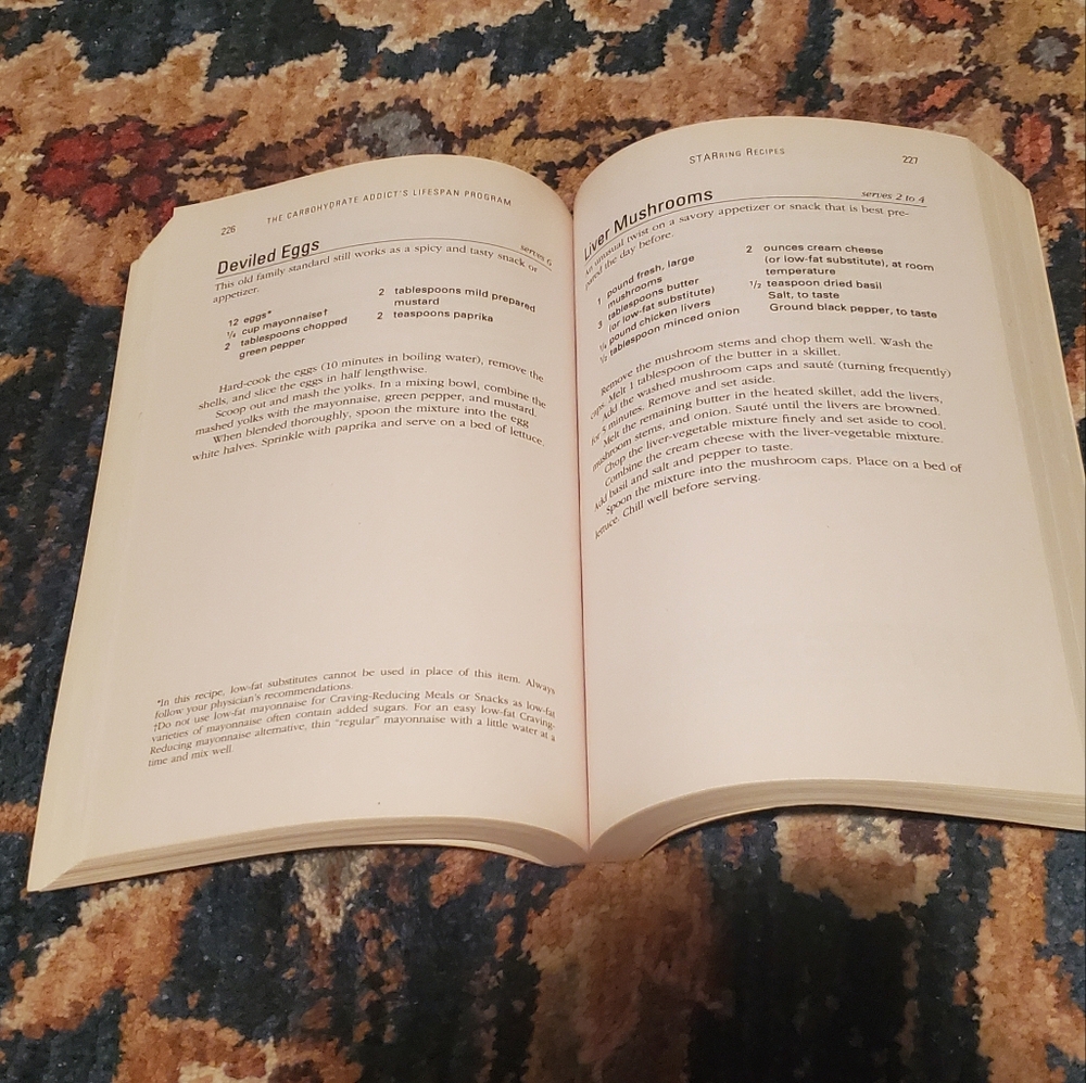 Low Carb & Vegatarian Cookbook Bundle - Picture 2 of 8